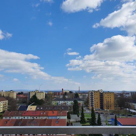 Penthouse "Marc Aurel" - Greatview, Wifi & Netflix Apartment Schweinfurt Bagian luar foto