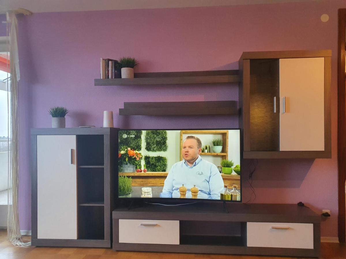 Penthouse "Marc Aurel" - Greatview, Wifi & Netflix Apartment Schweinfurt Bagian luar foto